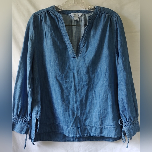 Old Navy Tops - Blue Denim Women's Top Old Navy Size XS